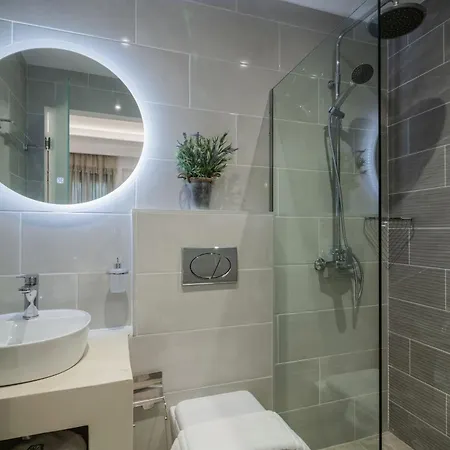 Suncourt Lux شقة